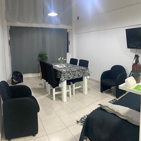 El Depto Tipo Duplex Pleno Centro Incluye Cochera Consultar Servicio De Parking Apartment Monte Grande Exterior photo