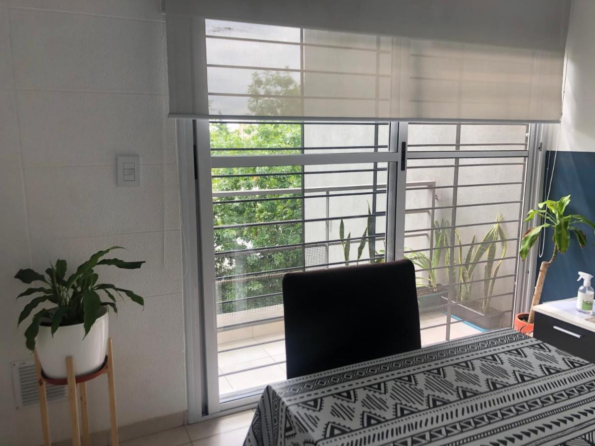 El Depto Tipo Duplex Pleno Centro Incluye Cochera Consultar Servicio De Parking Apartment Monte Grande Exterior photo