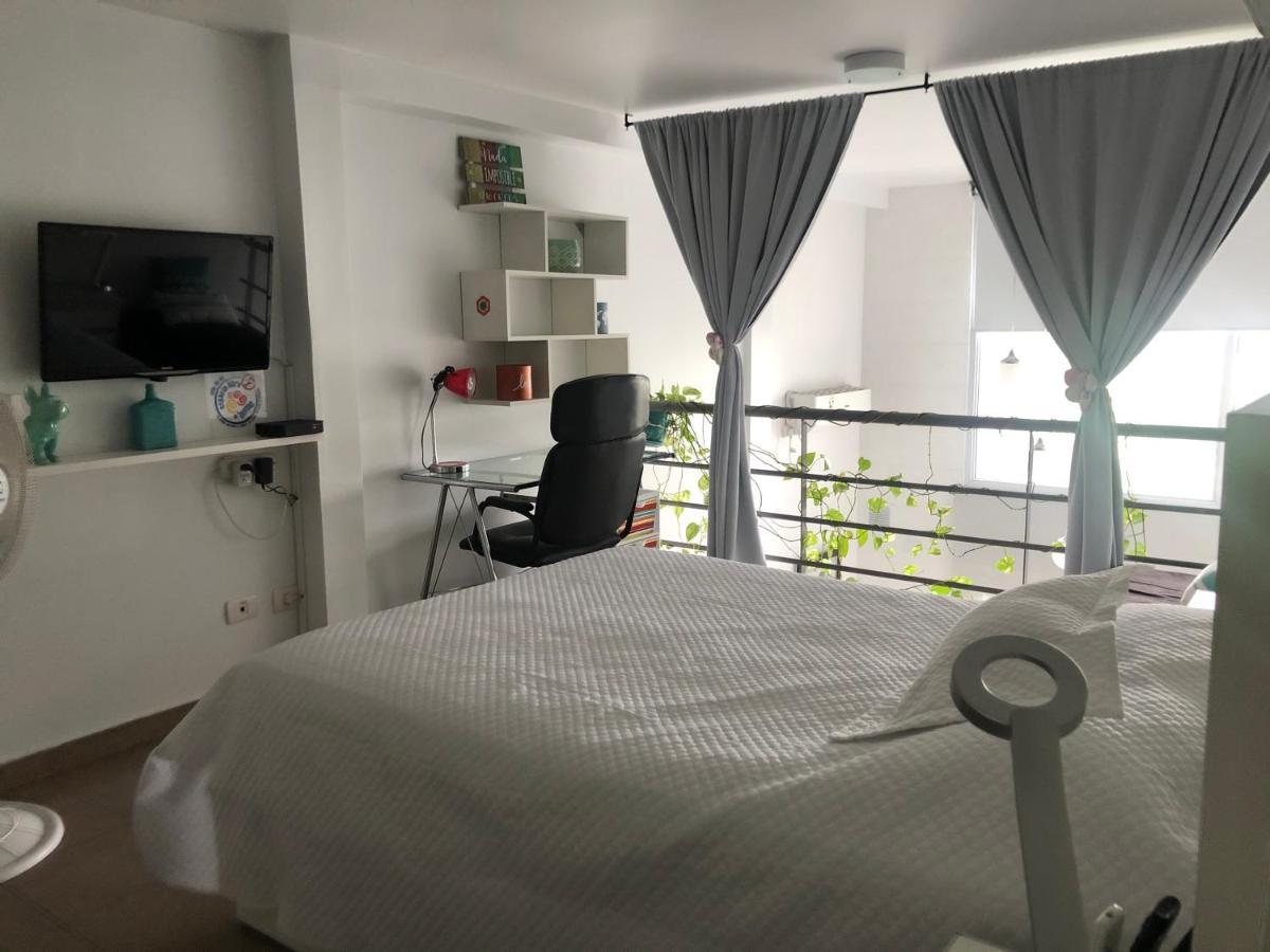 El Depto Tipo Duplex Pleno Centro Incluye Cochera Consultar Servicio De Parking Apartment Monte Grande Exterior photo